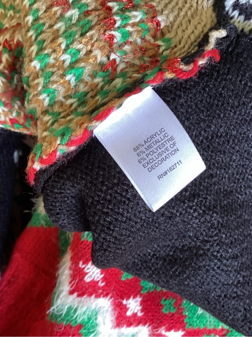 Black Teddy Holiday Sweater with Red Trim XL BNWT - Picture 5 of 5